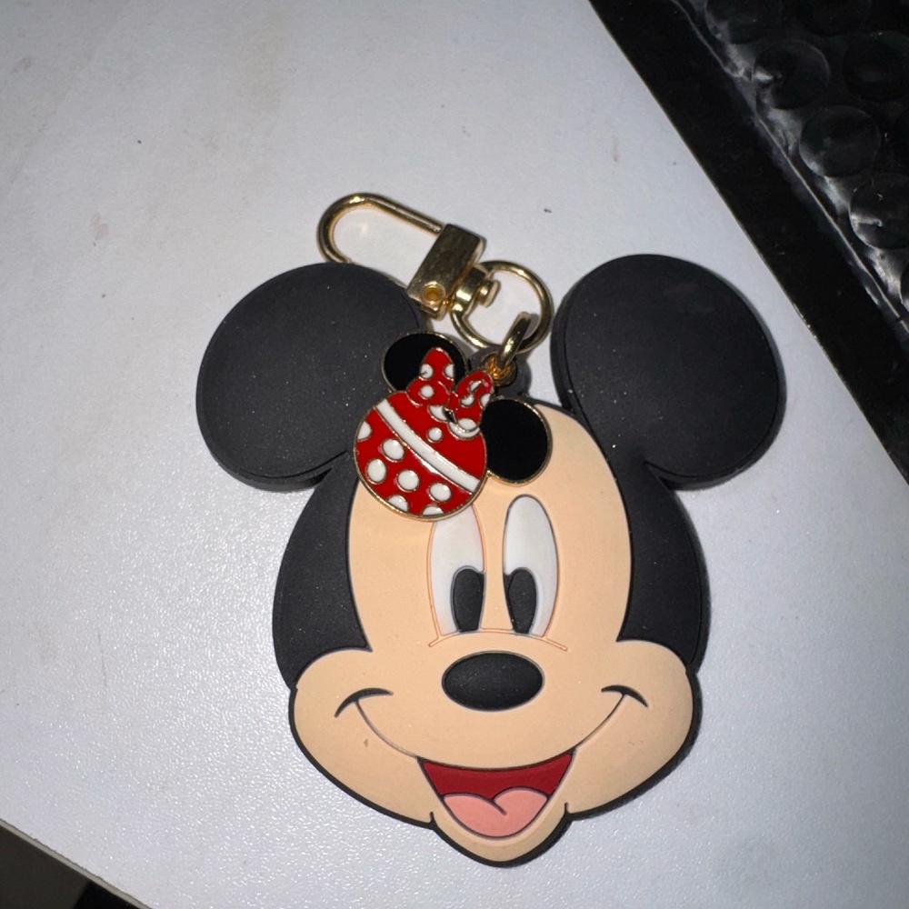 Disney Mickie Mouse keychain